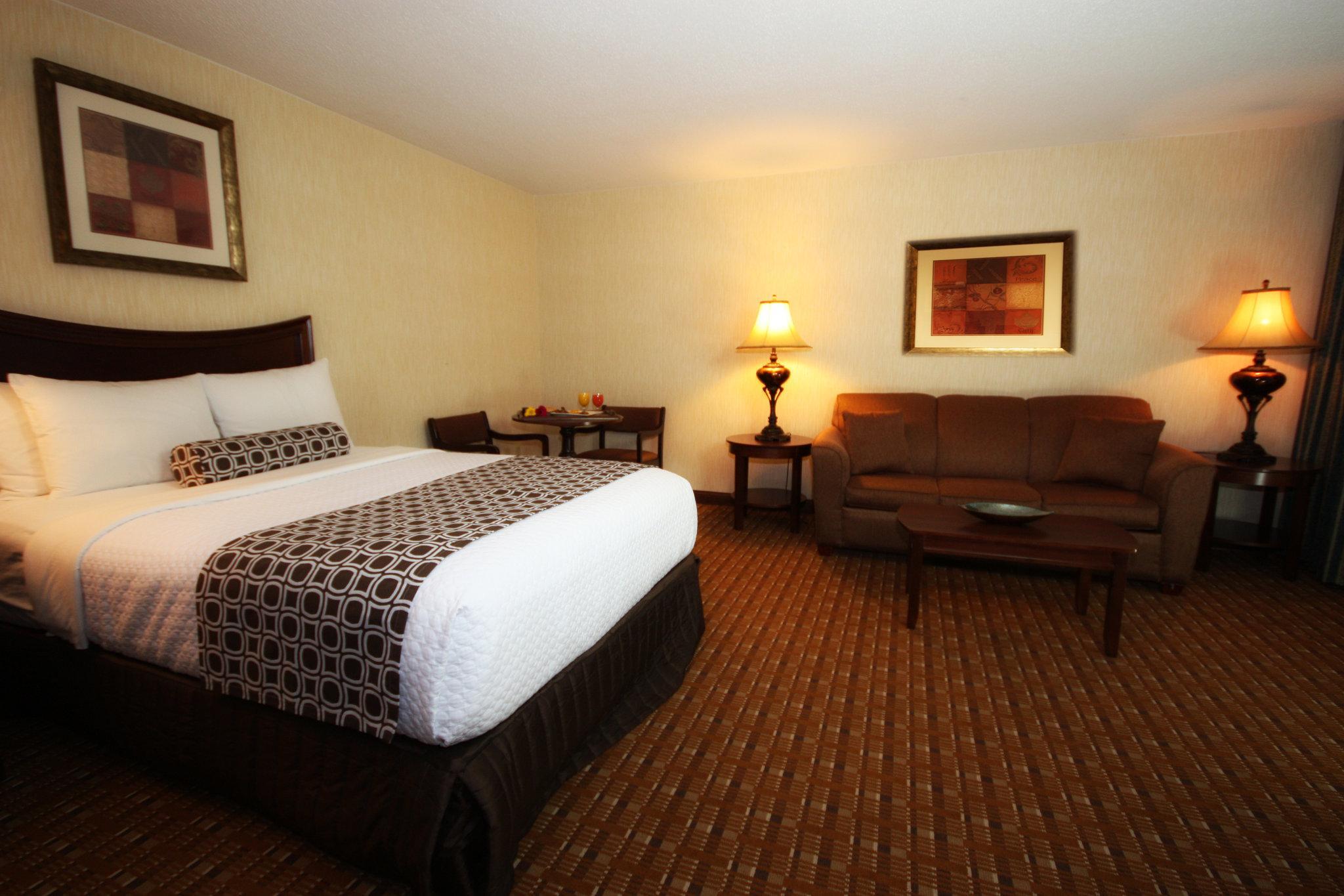 Crowne Plaza Chicago-Northbrook By Ihg Hotel Exterior photo