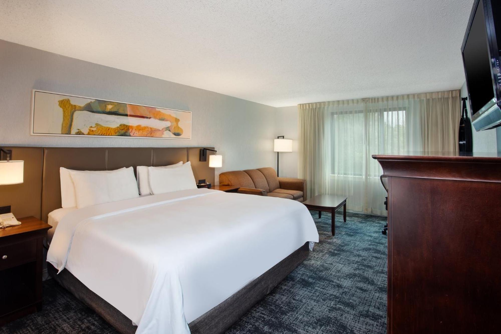 Crowne Plaza Chicago-Northbrook By Ihg Hotel Exterior photo